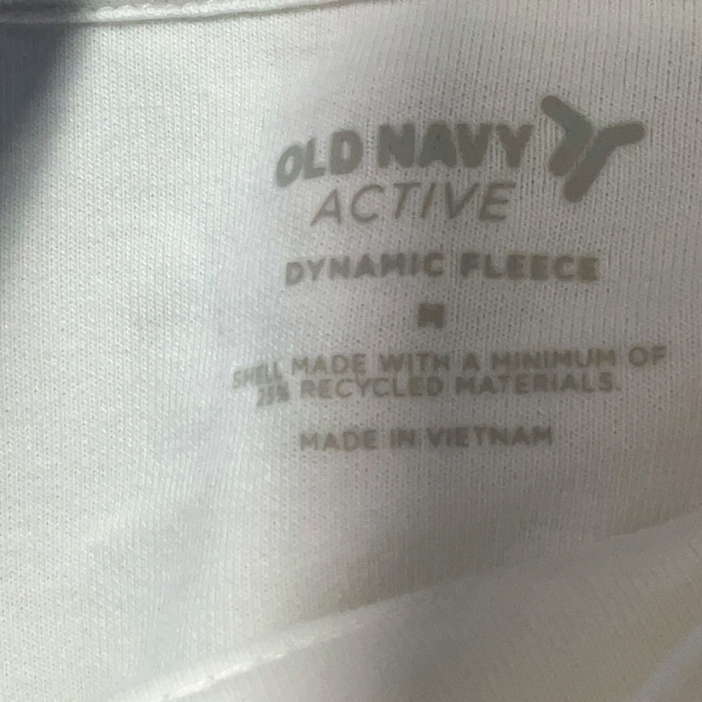 💥Sale💥NWOT Old Navy Women's White Active Dynamic Fleece - Picture 3 of 3